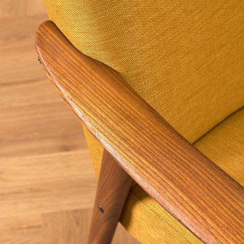 Norsk fåtölj i massiv valnöt, modell 500 av Braathen & Brattrud för Dokka Möbler