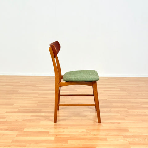 Danish set of 6 dining chairs in teak and beech