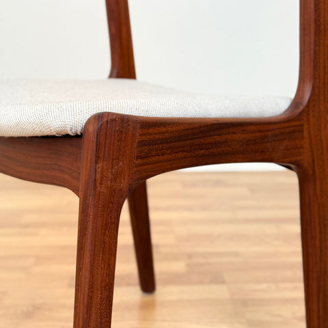 Set of 8 chairs made of teak, 1950s-60s, Denmark - Beyo Vintage