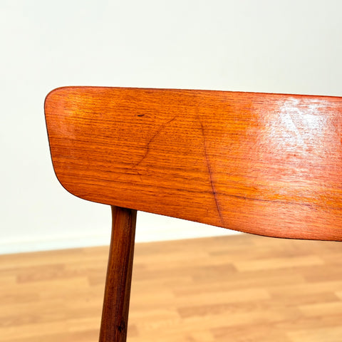 Danish set of 6 dining chairs in teak by Schiønning & Elgaard