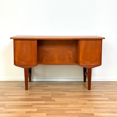Writing desk in teak, 1950s-60s, Denmark - Beyo Vintage