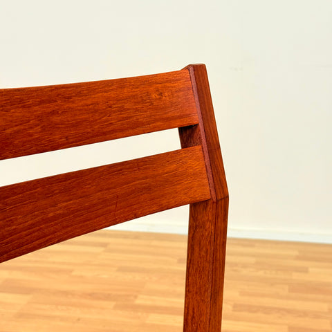 Danish set of 8 dining chairs in teak by N.O. Møller, model 404