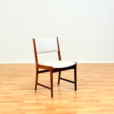 Danish dining chairs in Santos rosewood by Kai Lyngfeldt Larsen