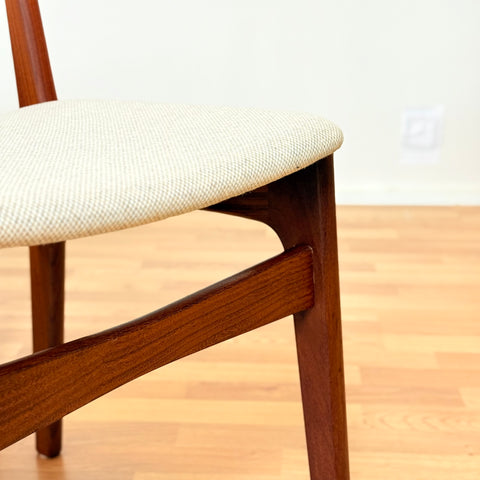 Danish dining chairs in teak by Erik Buch for Findahls Møbelfabrik