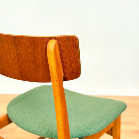 Danish set of 6 dining chairs in teak and beech