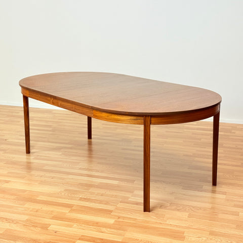 Swedish round dining table in walnut by Skaraborgs Möbelindustri in Tibro