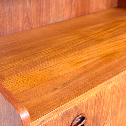 Bookshelf in teak, 1950s-60s, Denmark - Beyo Vintage