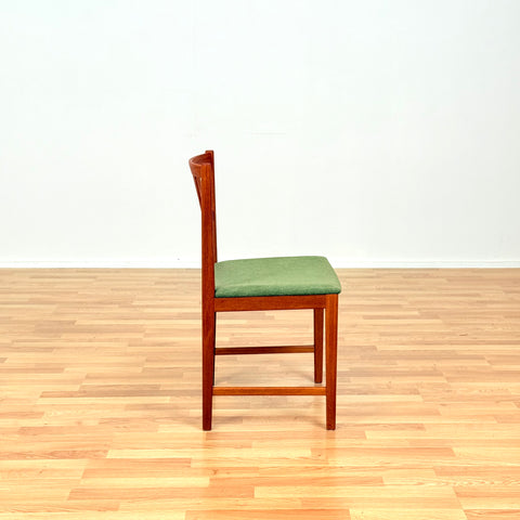 Swedish set of 4 dining chairs in teak