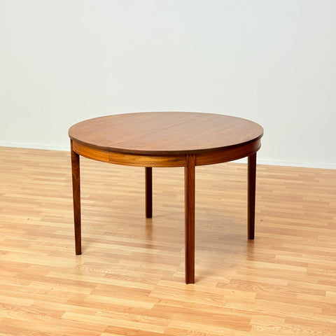 Swedish round dining table in walnut by Skaraborgs Möbelindustri in Tibro