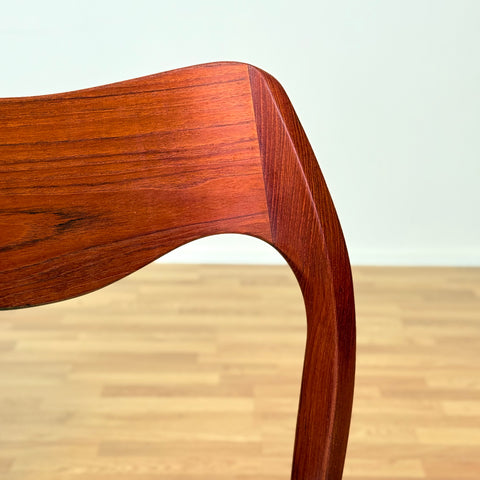 Danish set of 2 dining chairs 'model 71' by Niels O. Møller