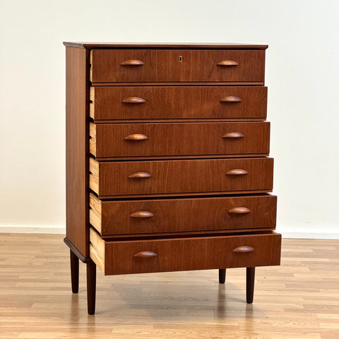 Chest of drawers, in teak, Denmark