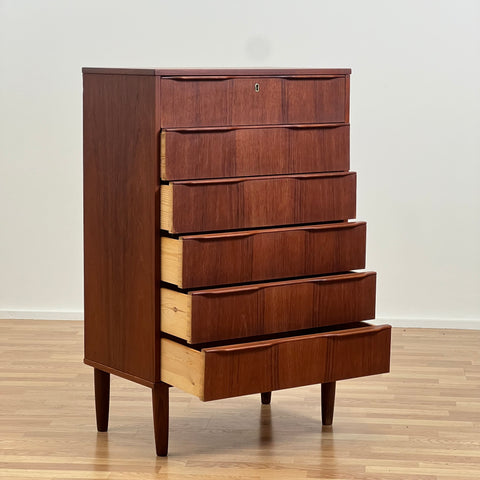 Si Bomi Møbler, Danish mid-century chest of drawers with 6 drawers in teak, 1960s