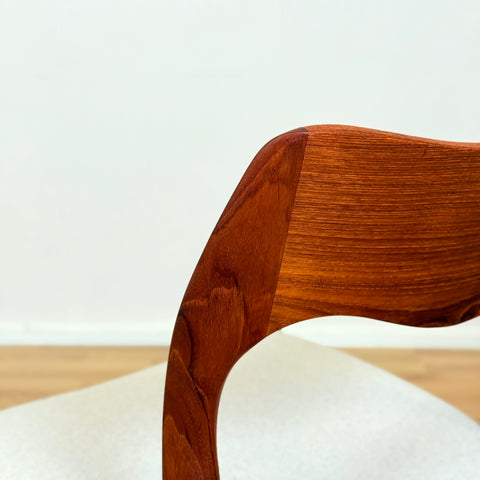 Danish set of 2 dining chairs 'model 71' by Niels O. Møller