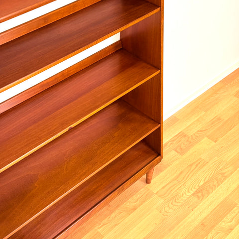 Swedish bookshelf in mahogany by AB Förenade Möbelbarikerna, Linköping