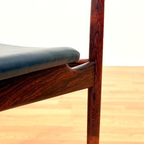 Danish dining chairs in Santos rosewood by Henry Rosengren Hansen for Brande Møbelindustri, model '39'