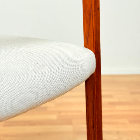 Danish set of 8 dining chairs in teak by N.O. Møller, model 404