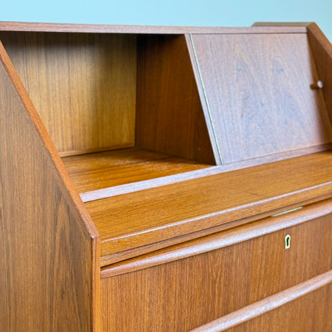 Mid Century Danish Teak Secretaire/ Sminkbyrå, 1960-talet