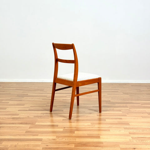 Set of 2 dining chairs in beech, 1950s-60s, Sweden