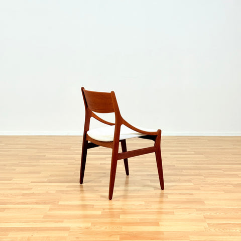 Danish dining chairs in teak by Vestervig Eriksen for Brdr. Tromborg, model 'BT21'
