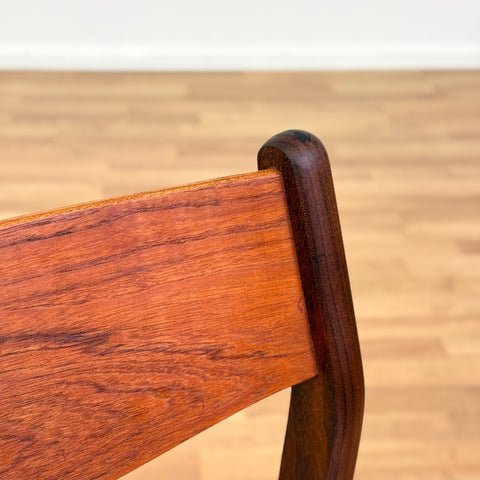 Set of 8 chairs made of teak, 1950s-60s, Denmark - Beyo Vintage