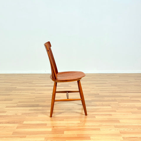 Swedish dining chairs in teak & beech by Jan Hallberg for Edsbyverken, model 'Tallåsen'