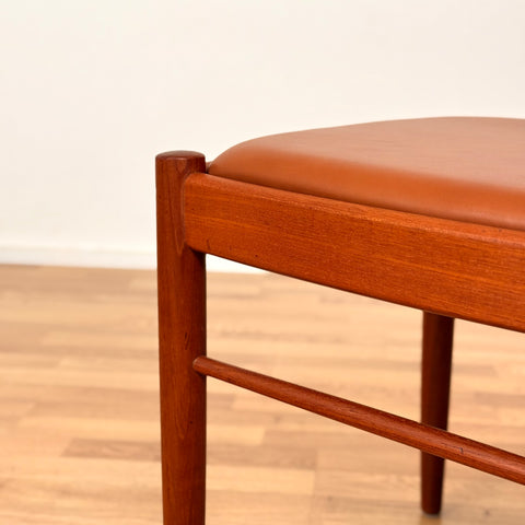 PRICE Set of 6 dining chairs in solid teak by H.W.Klein, 1950s-60s, Denmark - Beyo Vintage