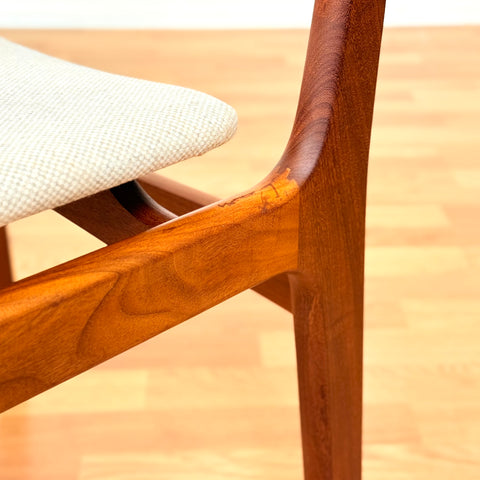 Danish dining chairs in teak by Erik Buch for Findahls Møbelfabrik