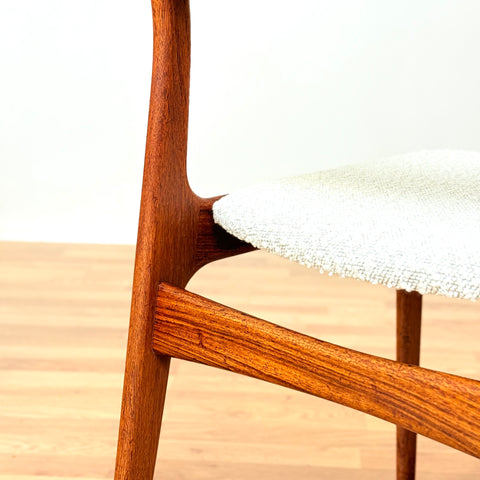 Danish set of 6 dining chairs in teak by Uldum Møbelfabrik