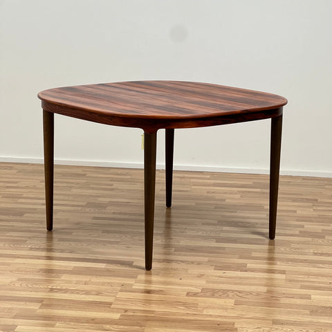 Scandinavian modern rosewood dining table, 1960s, Denmark