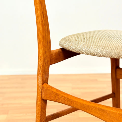 Danish set of 6 dining chairs in teak & oak