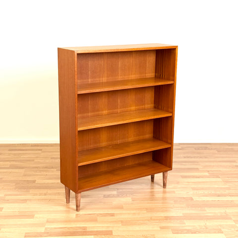 Small bookshelf in teak, Sweden, 1960s