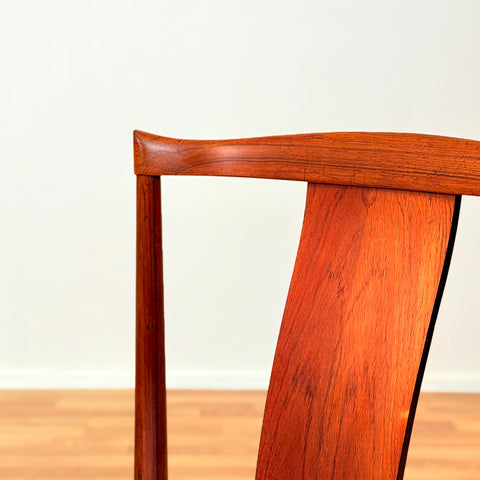 Danish dining chairs in Santos rosewood by Henning Sørensen for Danex