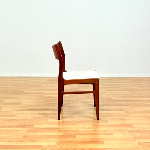 Danish pair of dining chairs in teak by Funder-Schmidt & Madsen