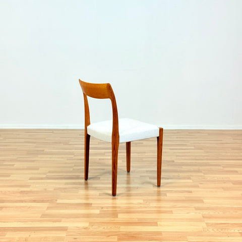 Swedish dining chairs in oak by Yngve Ekström for Troeds, model "Kontiki"