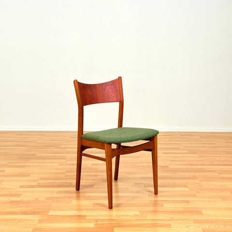 Swedish set of 6 dining chairs "Ole" in teak & oak by IKEA