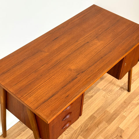 Writing desk in teak, 1950s-60s, Denmark - Beyo Vintage