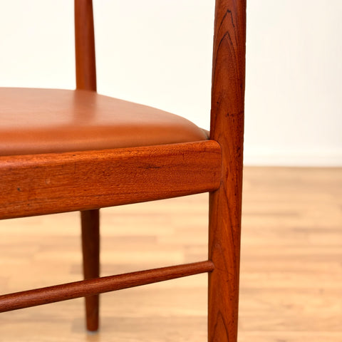 PRICE Set of 6 dining chairs in solid teak by H.W.Klein, 1950s-60s, Denmark - Beyo Vintage