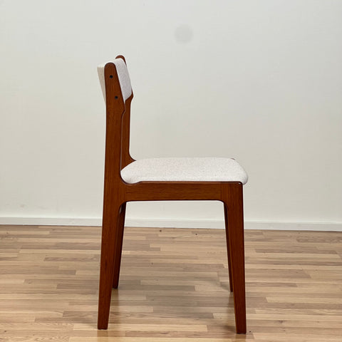 Set of 4 dining chairs, Erik Buch