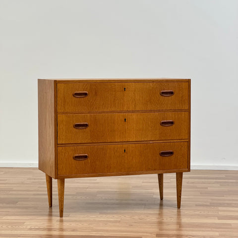 Chest of drawers, oak, Sweden