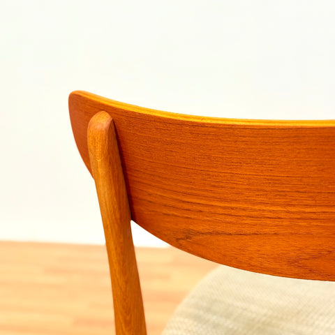 Danish set of 6 dining chairs in teak & oak