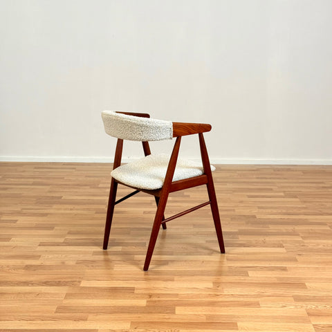 Set of 4 chairs in teak, by Ejner Larsen & Aksel Bender Madsen, 1950s-60s, Denmark
