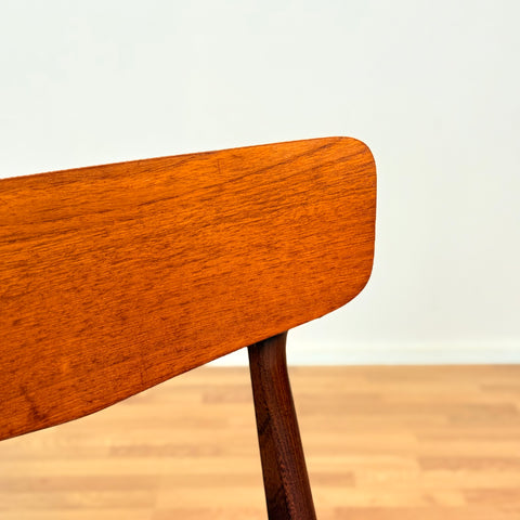 Danish set of 6 dining chairs in teak by Schiønning & Elgaard