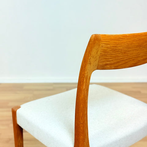 Swedish dining chairs in oak by Yngve Ekström for Troeds, model "Kontiki"