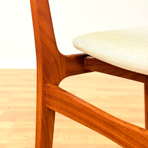 Danish dining chairs in teak by Erik Buch for Findahls Møbelfabrik
