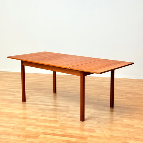 Swedish rectangular dining table in teak by Nils Jonsson for Troeds Bra Bohag