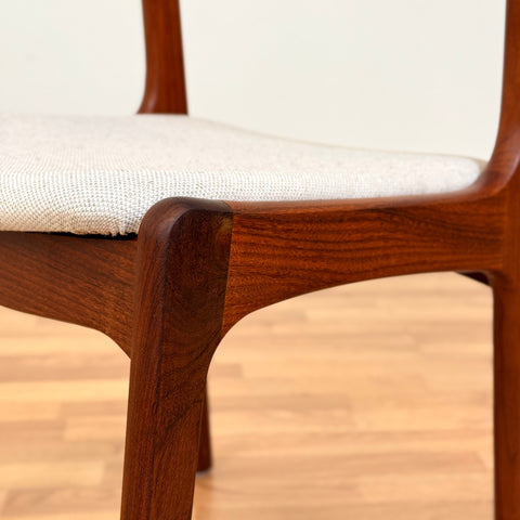 Set of 8 chairs made of teak, 1950s-60s, Denmark - Beyo Vintage