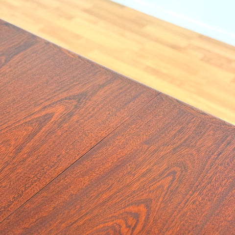 Danish oval dining table in mahogany