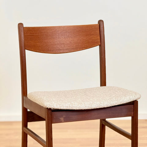 Single dining chair in walnut and teak