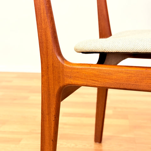 Danish dining chairs in teak by Erik Buch for Findahls Møbelfabrik