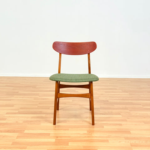 Danish set of 6 dining chairs in teak and beech